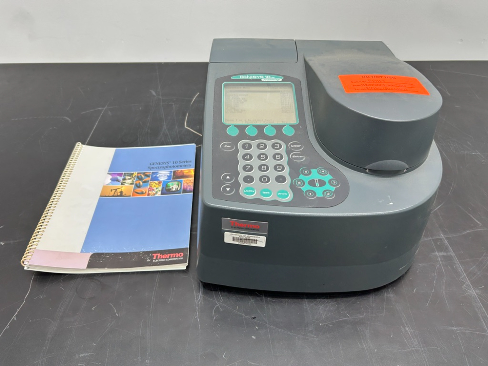 Image of Thermo Genesys 10uv Spectrophotometer
